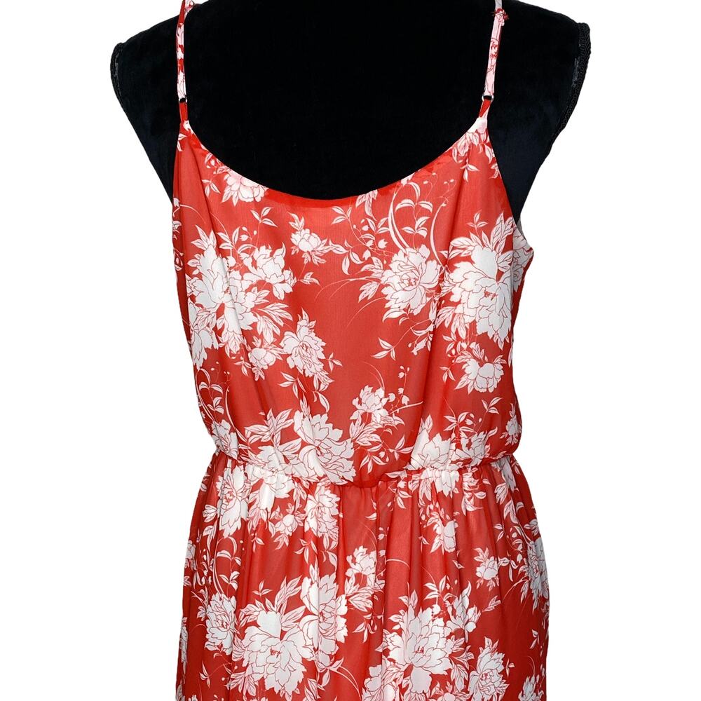 Lush large Floral maxi Dress with adjustable straps -